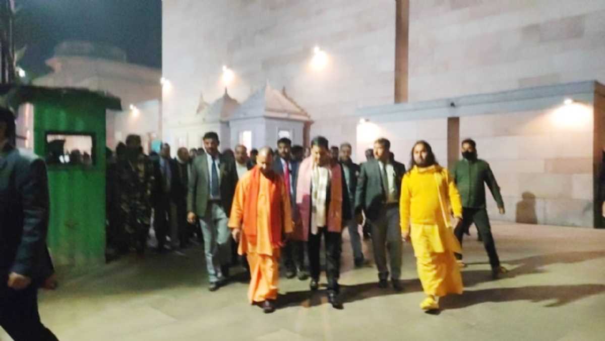 मुख्यमंत्री योगी ने गंगा पर आधारित भ्रमणशील प्रदर्शनी अर्थ गंगा का किया उद्घाटन मुख्यमंत्री योगी ने गंगा पर आधारित भ्रमणशील प्रदर्शनी अर्थ गंगा का किया उद्घाटन